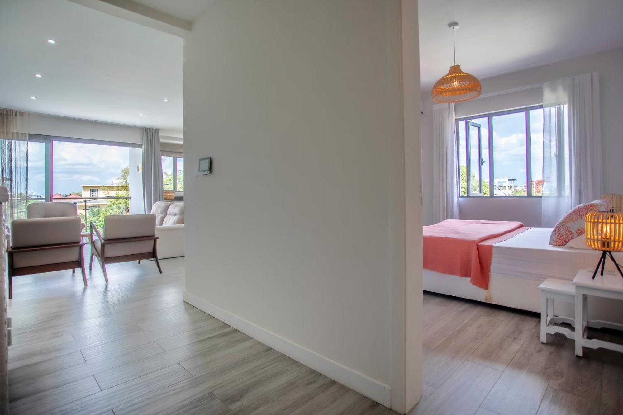 Mayfair Condo In Pereybere Pereybere Beach Exterior foto